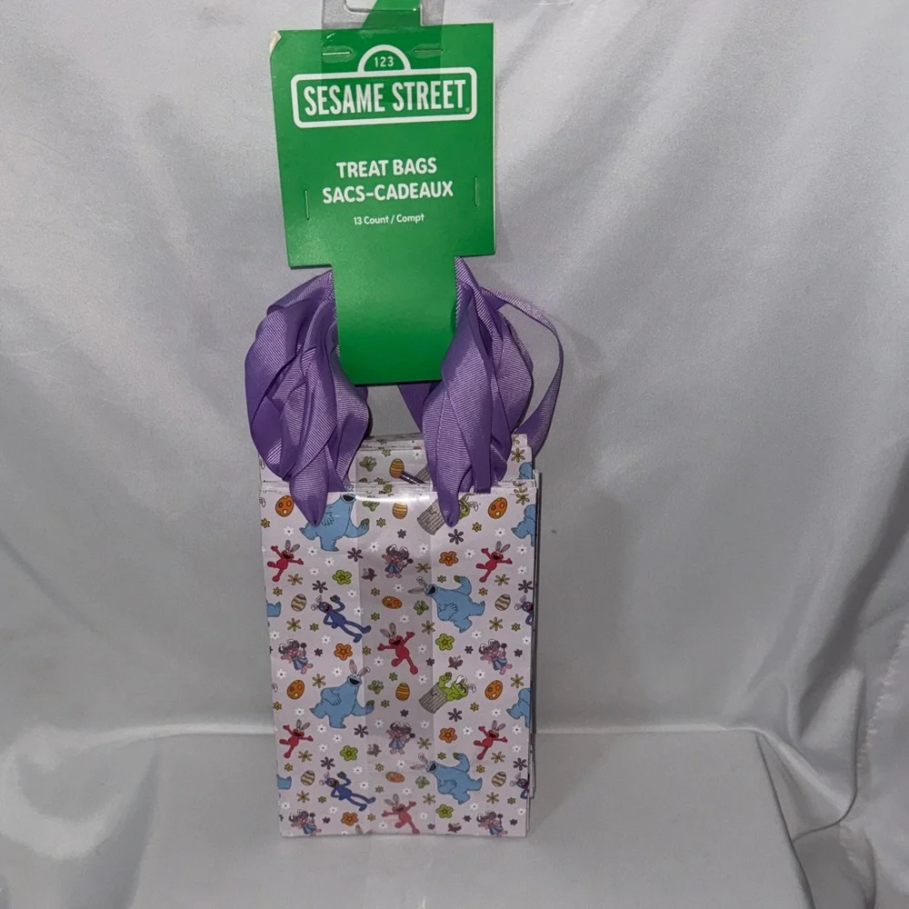 Sesame Street 13 Count Easter Treat Bags Lavender Party Favors